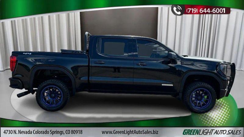 2022 GMC Sierra 1500 4WD Crew Cab Short Box Elevation