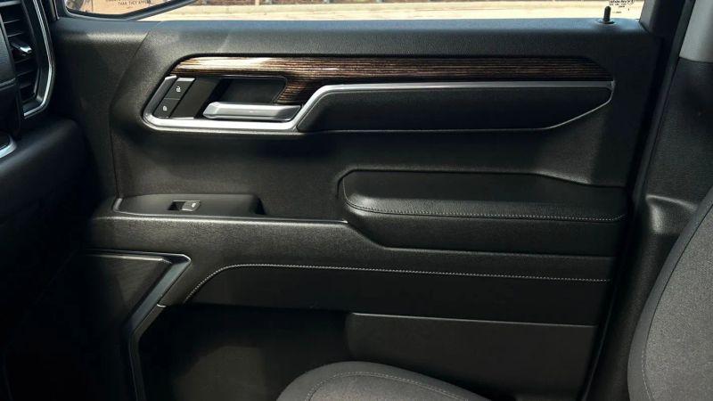 2022 GMC Sierra 1500 4WD Crew Cab Short Box Elevation