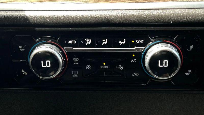 2022 GMC Sierra 1500 4WD Crew Cab Short Box Elevation