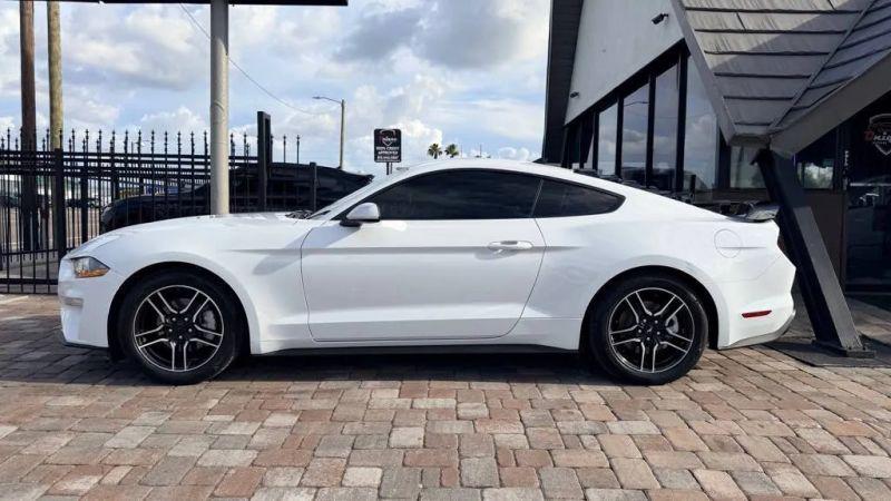 2021 Ford Mustang EcoBoost Premium Fastback