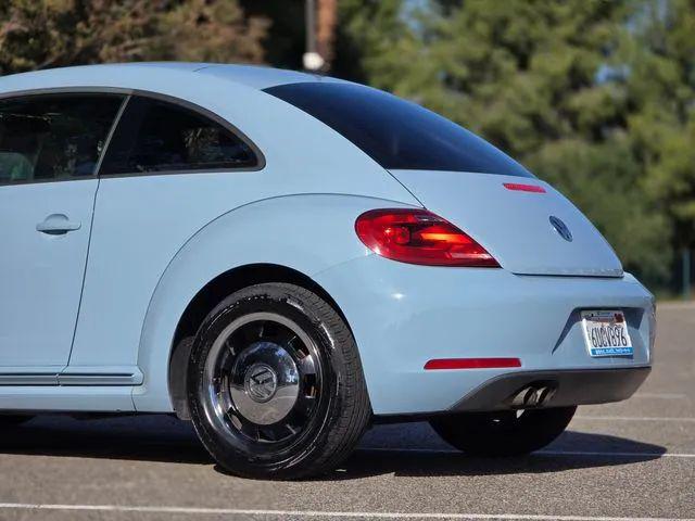 2012 Volkswagen Beetle 2.5L