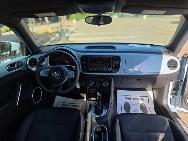 2012 Volkswagen Beetle 2.5L