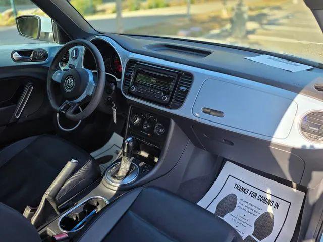 2012 Volkswagen Beetle 2.5L
