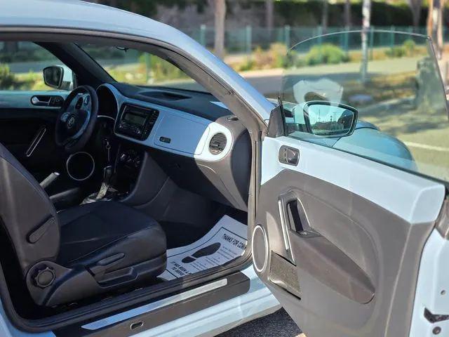 2012 Volkswagen Beetle 2.5L
