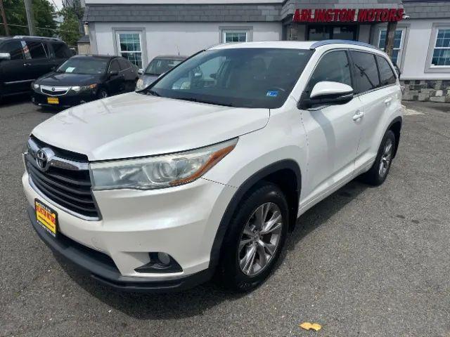 2015 Toyota Highlander XLE V6 for sale in Falls Church, VA