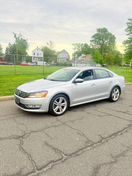 2012 Volkswagen Passat 3.6L V6 SE for sale in Avenel, NJ