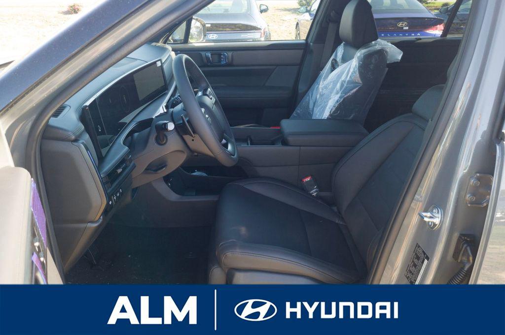 New 2026 Gray HYUNDAI Calligraphy FWD image 14