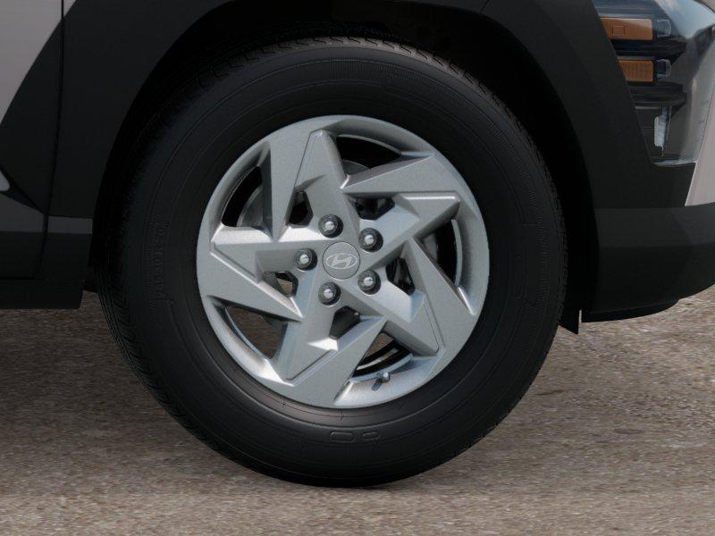 New 2026 Gray HYUNDAI SE FWD image 8