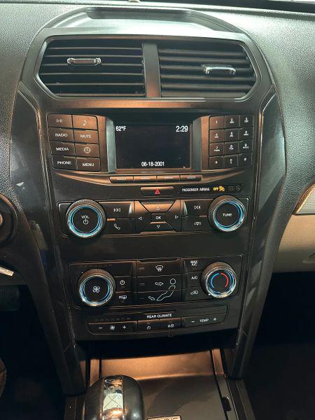2018 Ford Explorer Base