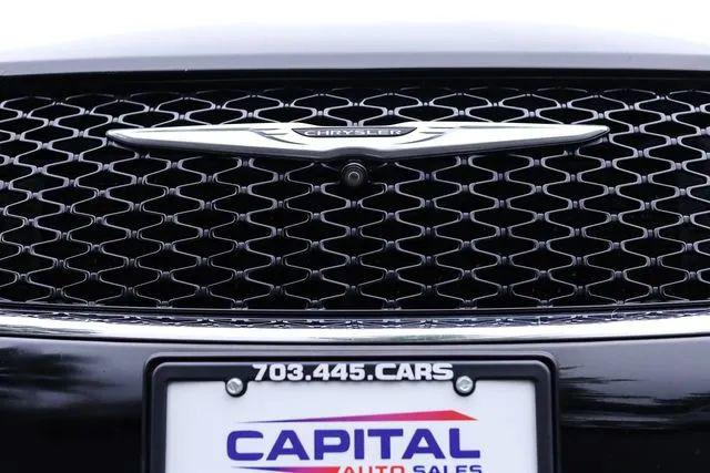 2022 Chrysler Pacifica Hybrid Touring L