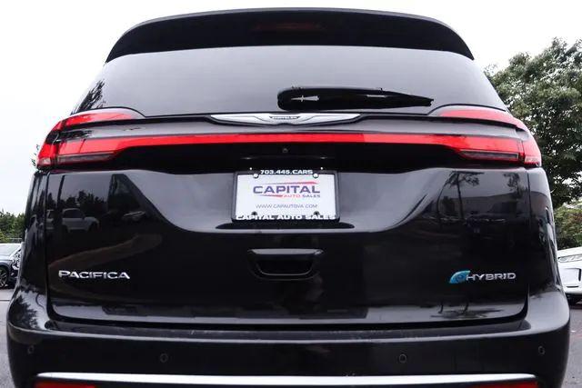 2022 Chrysler Pacifica Hybrid Touring L