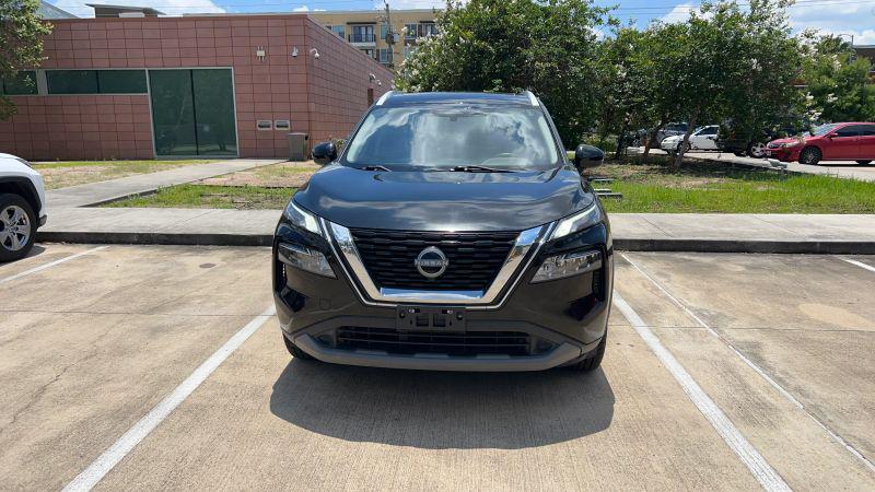 2022 Nissan Rogue SV FWD