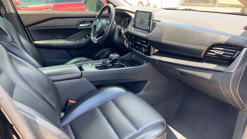 2022 Nissan Rogue SV FWD