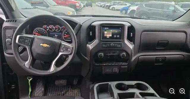 2022 Chevrolet Silverado 1500 2WD Crew Cab Short Bed Custom