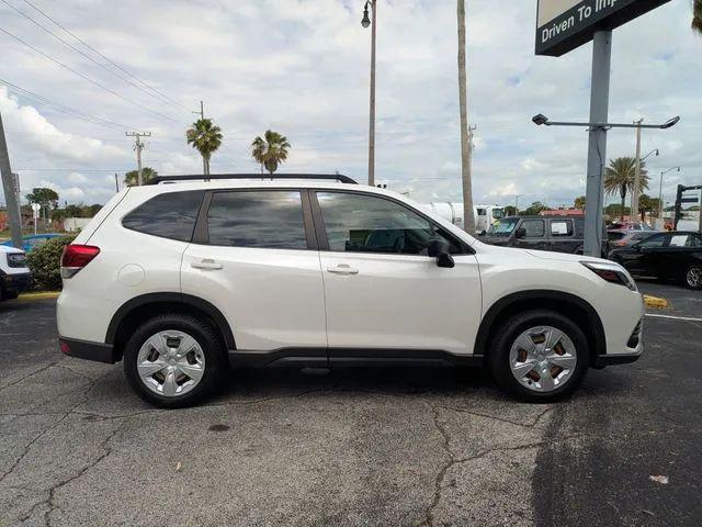 2024 Subaru Forester Base