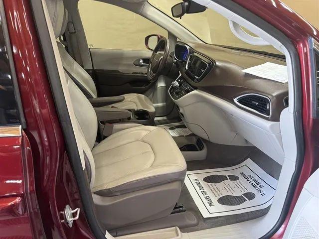2018 Chrysler Pacifica Touring L