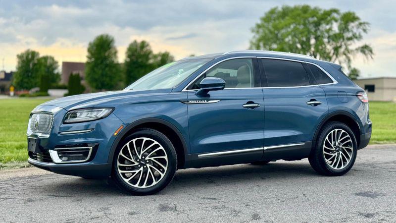 2019 Lincoln Nautilus Reserve