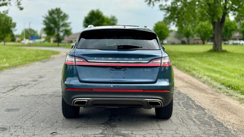 2019 Lincoln Nautilus Reserve