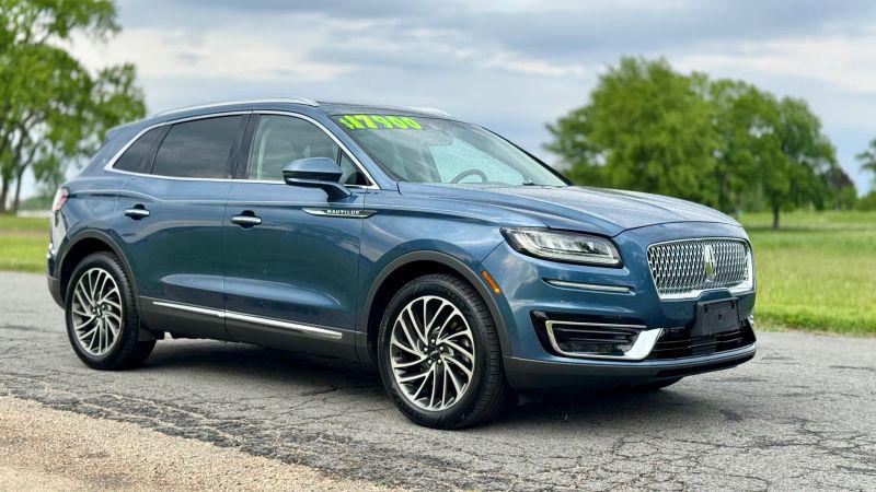 2019 Lincoln Nautilus Reserve