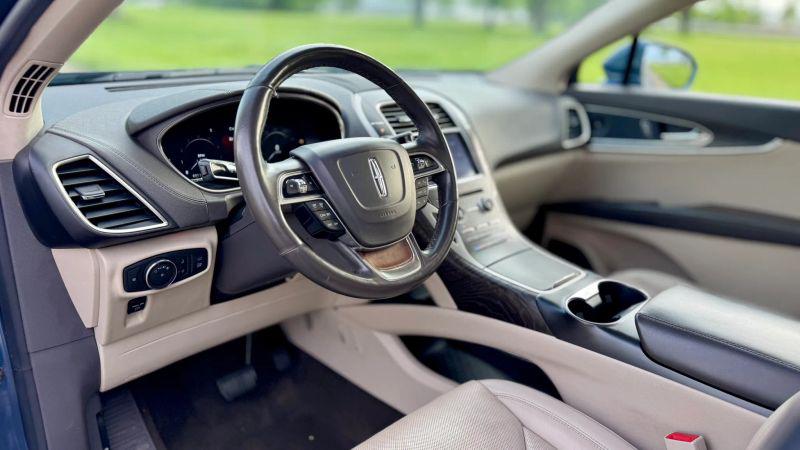 2019 Lincoln Nautilus Reserve