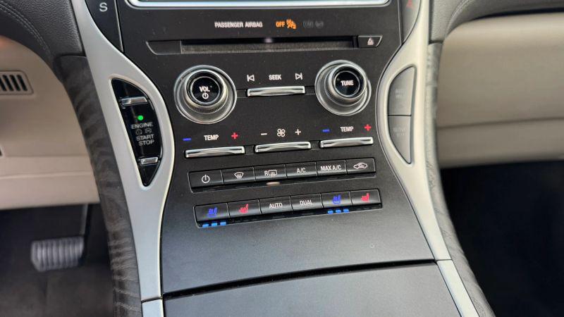 2019 Lincoln Nautilus Reserve