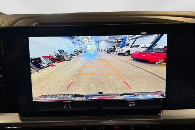 2025 GMC Sierra 2500HD 4WD Crew Cab Standard Bed SLE