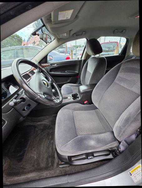 2011 Chevrolet Impala LT