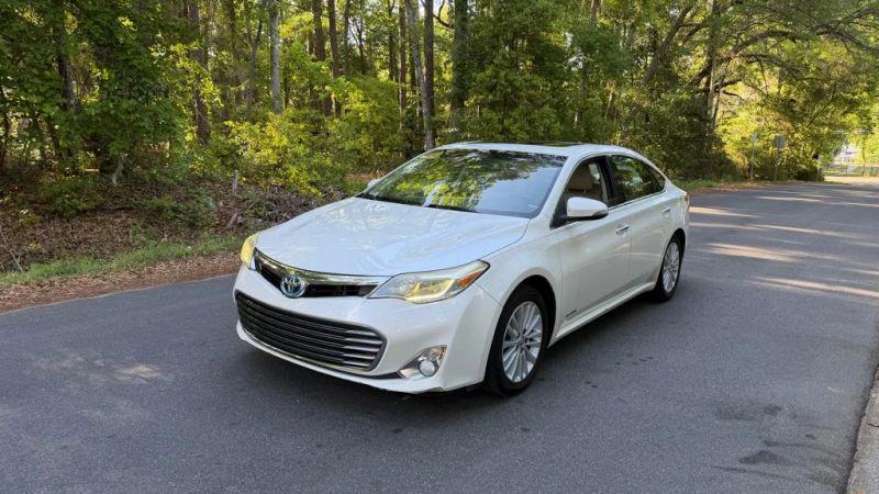2013 Toyota Avalon Hybrid XLE Premium for sale in Tallahassee, FL