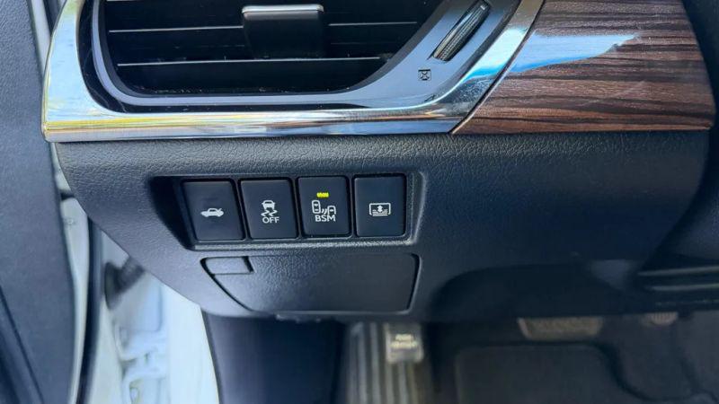 2013 Toyota Avalon Hybrid XLE Premium
