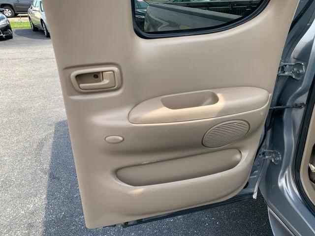 2002 Toyota Tundra LTD V8