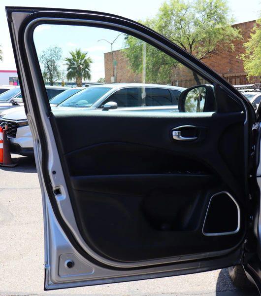 2020 Jeep Compass Altitude FWD