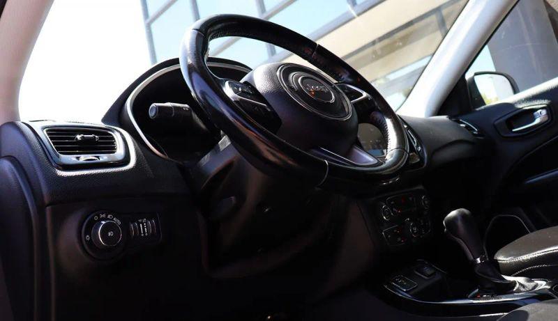 2020 Jeep Compass Altitude FWD