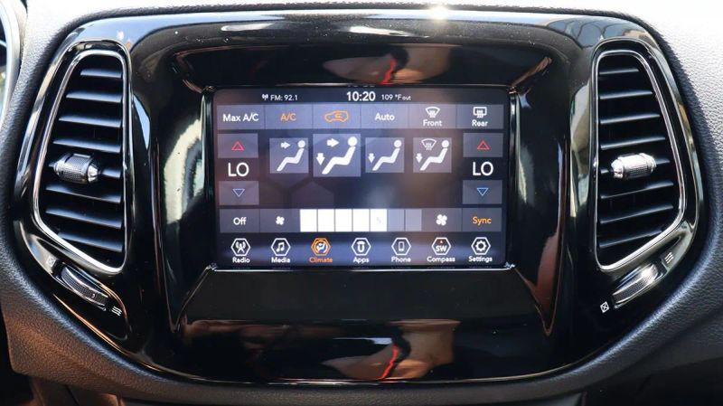 2020 Jeep Compass Altitude FWD