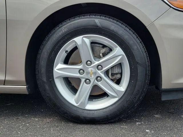 2023 Chevrolet Malibu FWD LS