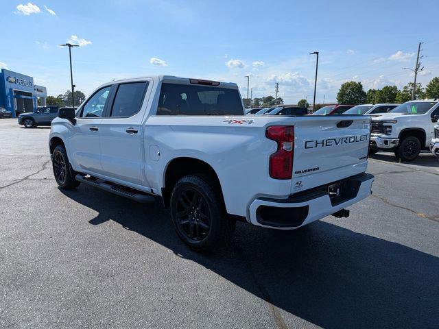 2026 Chevrolet Silverado 1500 4WD Crew Cab Short Bed Custom