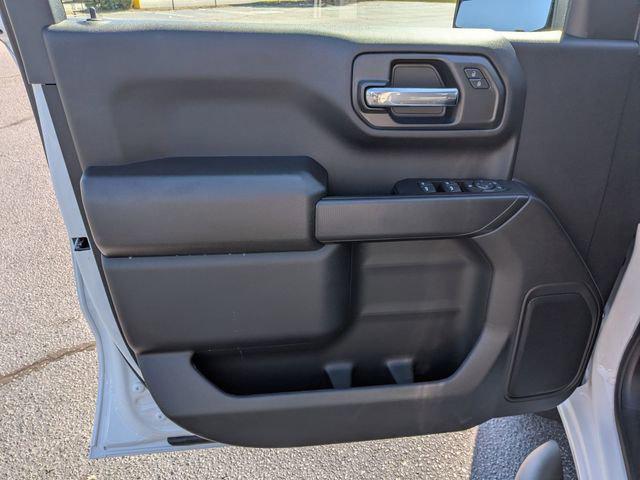 2026 Chevrolet Silverado 1500 4WD Crew Cab Short Bed Custom