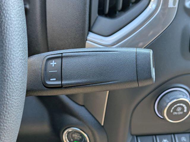2026 Chevrolet Silverado 1500 4WD Crew Cab Short Bed Custom
