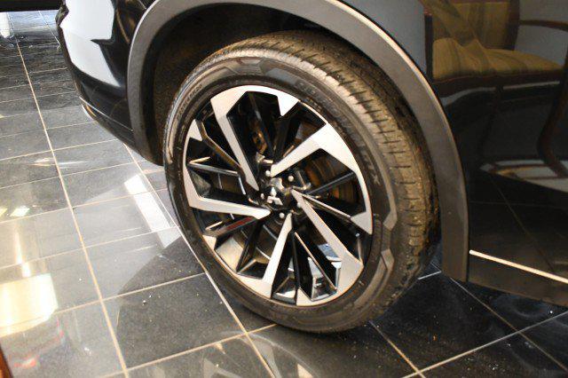 2023 Mitsubishi Outlander PHEV SEL S-AWC