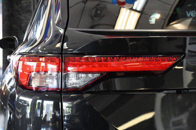 2023 Mitsubishi Outlander PHEV SEL S-AWC