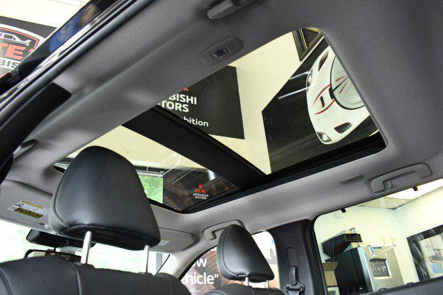 2023 Mitsubishi Outlander PHEV SEL S-AWC