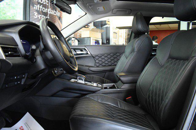 2023 Mitsubishi Outlander PHEV SEL S-AWC