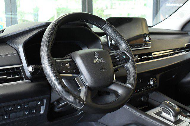 2023 Mitsubishi Outlander PHEV SEL S-AWC
