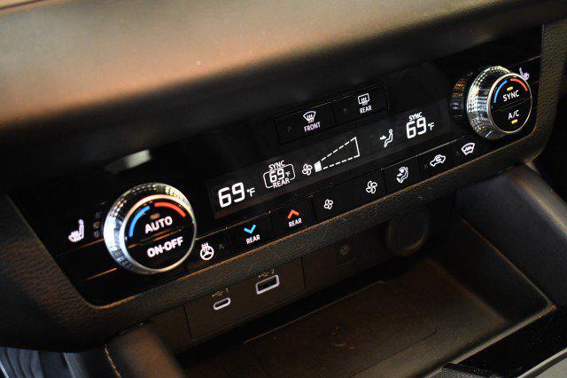 2023 Mitsubishi Outlander PHEV SEL S-AWC