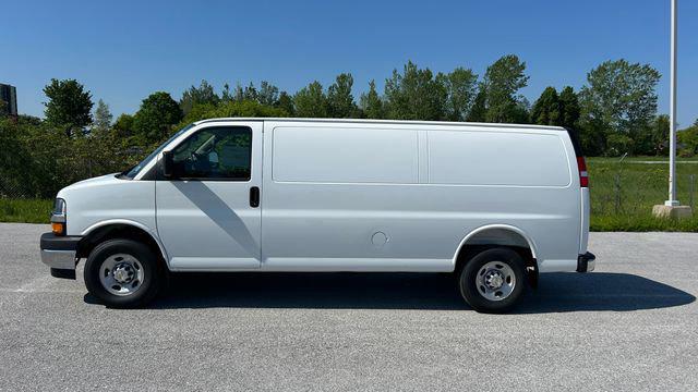 2026 Chevrolet Express Cargo Van 3500 Extended Wheelbase, WT, RWD
