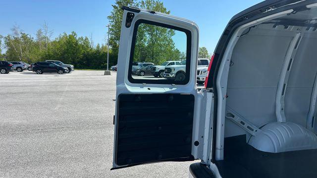 2026 Chevrolet Express Cargo Van 3500 Extended Wheelbase, WT, RWD