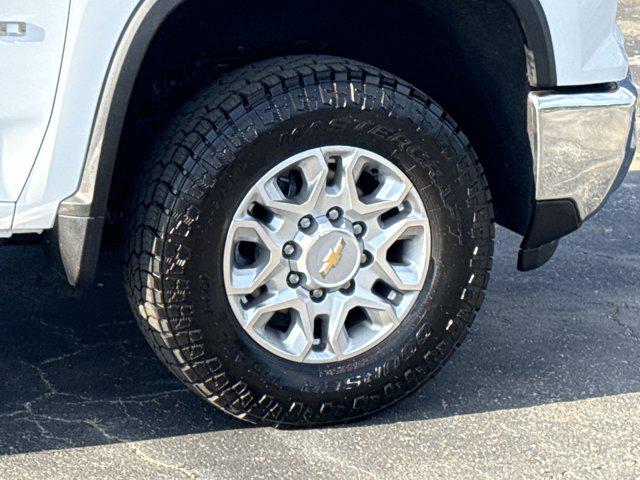 2024 Chevrolet Silverado 2500HD 4WD Crew Cab Standard Bed LT