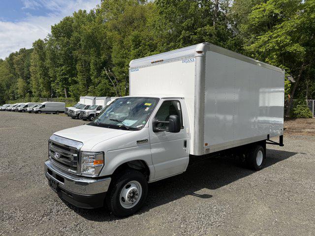 2027 Ford E-Series Cutaway Box Dry Freight