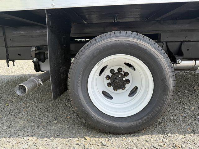 2027 Ford E-Series Cutaway Box Dry Freight