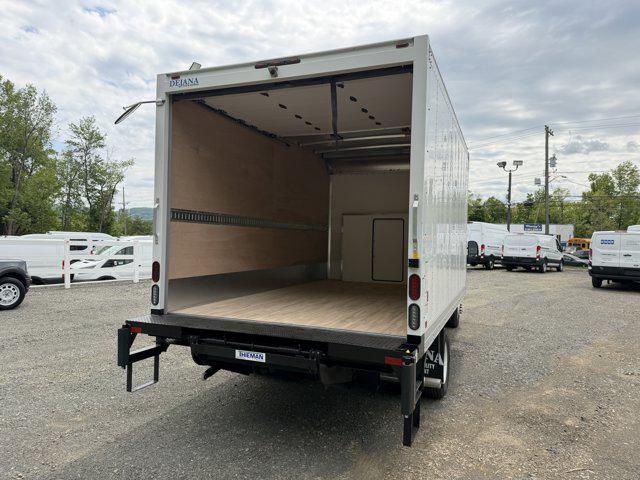2027 Ford E-Series Cutaway E-350 DRW 158" WB