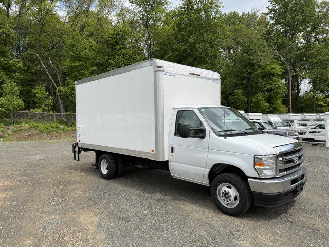 2027 Ford E-Series Cutaway E-350 DRW 158" WB